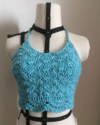 SD13 - Crochet Top Lotus (Button Back)